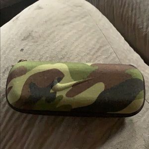 Glasses case